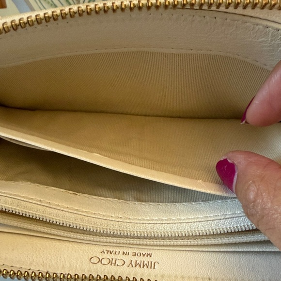 Jimmy Choo Cream Star-Embellished Wallet - Picture 8 of 14